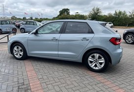 Audi A1 SPORTBACK 1.0 TFSI TECHNIK 13