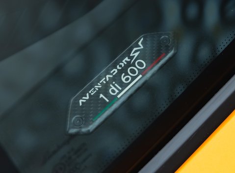 Lamborghini Aventador SV LP 750-4 35
