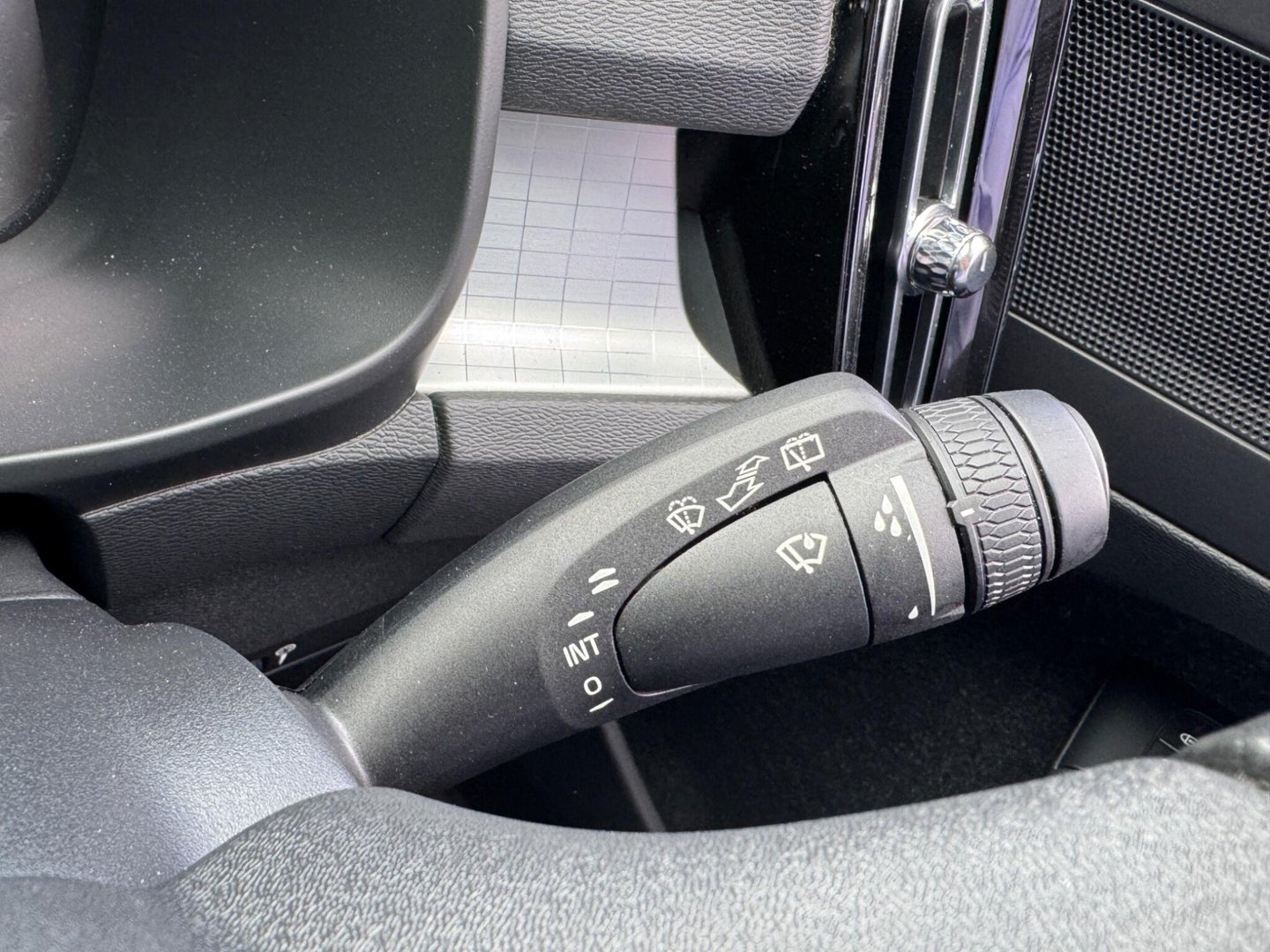 2020 Volvo XC40 — image 25