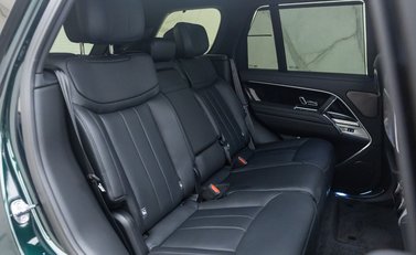 Land Rover Range Rover P550e AUTOBIOGRAPHY 22