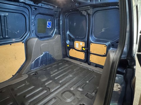 Ford Transit Connect 1.5 Transit Connect 200 Limited TDCi Auto 26