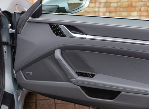 Porsche 911 Carrera S (992) 22