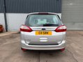 Ford Grand C-Max 1.6 TDCi Titanium Euro 5 5dr 4