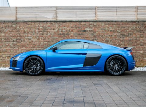 Audi R8 V10 Plus 33