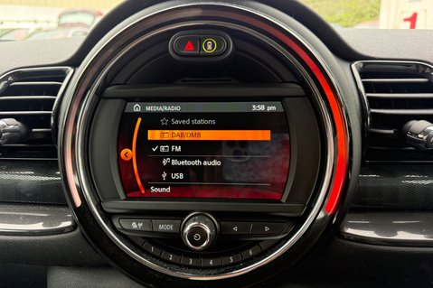 Mini Clubman COOPER CLASSIC LOOK! ONLY 24000 MILES..SAT NAV..CRUISE 18" ALLOYS 32