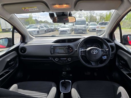 Toyota Yaris 1.5 VVT-h Icon Tech Hatchback 5dr Petrol Hybrid E-CVT Euro 6 (s/s) (100 ps) 14