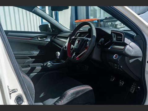 Honda Civic 2.0 Civic Type R Sport Line 5dr 11