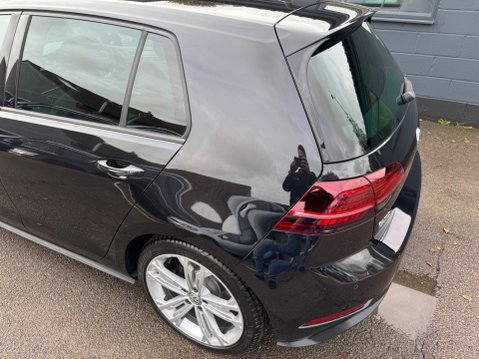 Volkswagen Golf GTD TDI DSG 14