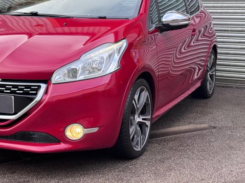 Peugeot 208 1.6 THP GTi Hatchback 3dr Petrol Manual Euro 5 (200 ps) 11