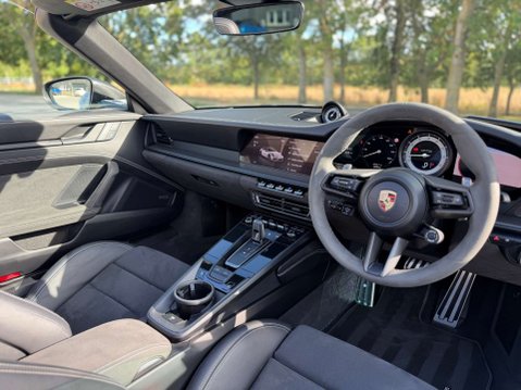 Porsche 911 3.0 911 Targa 4 GTS Semi-Auto 4WD 2dr 2