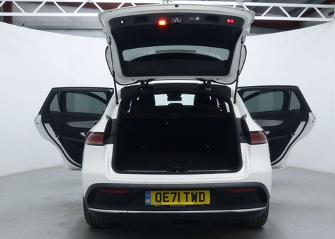 Mercedes-Benz EQC EQC 400 80kWh AMG Line (Premium) SUV 5dr Electric Auto 4MATIC (408 ps) 66