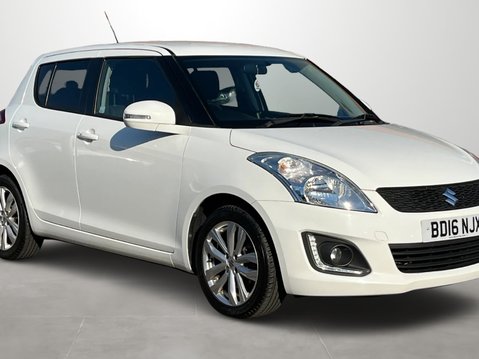 Suzuki Swift 1.2 SZ4 [Nav] 5dr Auto 1