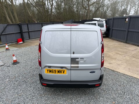 Ford Transit Connect 1.5 Transit Connect 240 Limited TDCi 29