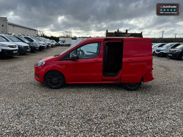 Ford Transit Courier SWB L1H1 Low Roof Sport Air Con Alloys Sensors EURO 6 NO VAT 10