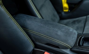 Porsche 911 GT3 RS (991.2) 16