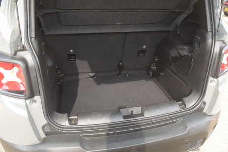 Jeep Renegade NIGHT EAGLE 32