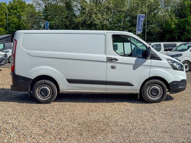 Ford Transit Custom SWB L1H1 Low Roof Leader 300 Sensors EURO 6 5
