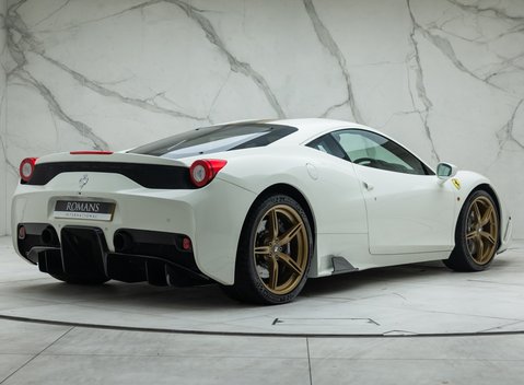 Ferrari 458 Speciale 6