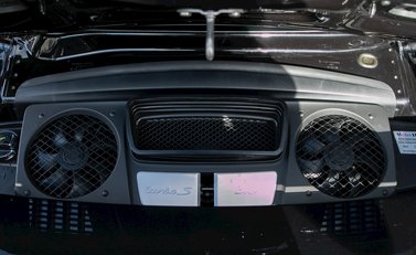 Porsche 911 (991.2) Turbo S 28