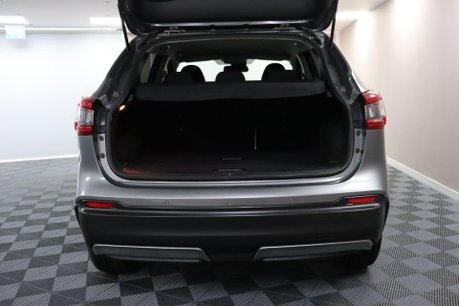 Nissan Qashqai N-CONNECTA DIG-T 14
