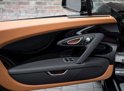 Bugatti Veyron Grand Sport Vitesse 23