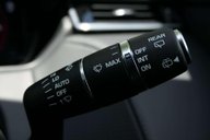 Land Rover Range Rover Velar R-DYNAMIC SE 38