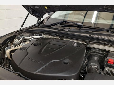Volvo V90 2.0 D5 PowerPulse Auto AWD Euro 6 (s/s) 5dr 11