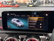 Mercedes-Benz A Class 2.0 A250 AMG Line (Premium Plus) Hatchback 5dr Petrol 7G-DCT Euro 6 (s/s) ( 52