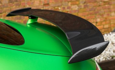 Mercedes-Benz AMG GT R 30