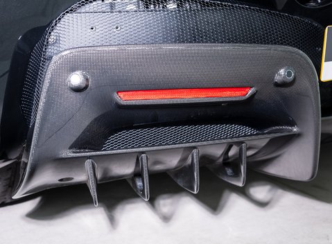 Ferrari SF90 Stradale 35