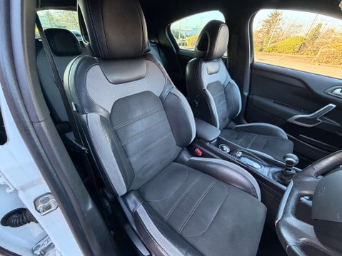 DS 4 1.6 DS4 Crossback Blue HDi S/S 5dr 20