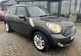 Mini Countryman COOPER D ALL4 HUGE SPEC 5