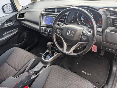 Honda Jazz I-VTEC SPORT NAVI 12