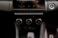 Renault Captur TECHNO E-TECH 36