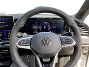 Volkswagen Passat 1.5 TSI eHybrid 19.7kWh R-Line Estate 5dr Petrol Plug-in Hybrid DSG Euro 6 13