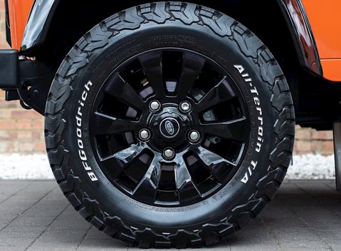 Land Rover Defender 90 Adventure Edition 10