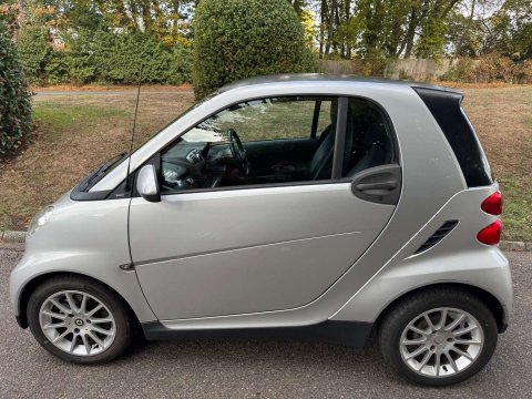 Smart Fortwo Coupe 0.8 fortwo Passion CDi 54 Auto 3dr 8
