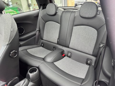 Mini Hatch COOPER S 34
