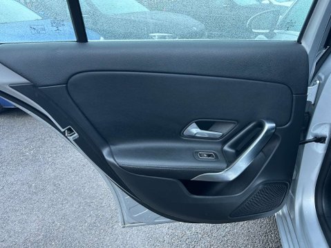 Mercedes-Benz A Class 1.5 A180d Sport (Executive) Hatchback 5dr Diesel 7G-DCT Euro 6 (s/s) (116 p 24
