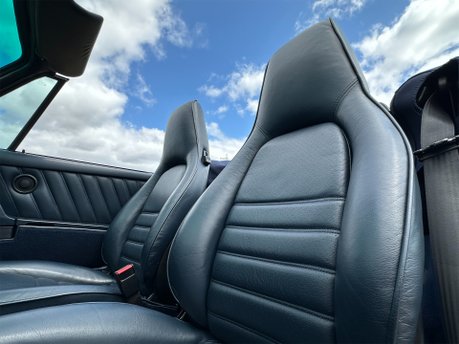 Porsche 911 CARRERA 3.2 CONVERTIBLE 59