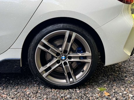 BMW 1 Series 2.0 M135i xDrive Auto 4WD 5dr 15