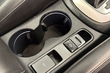 Audi Q3 2.0 TFSI S line SUV 5dr Petrol S Tronic quattro Euro 5 (s/s) (170 ps) 43