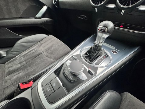 Audi TT TFSI S LINE 23