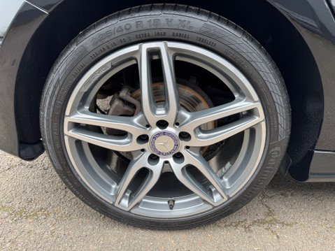 Mercedes-Benz A Class A 200 D AMG LINE PREMIUM 23