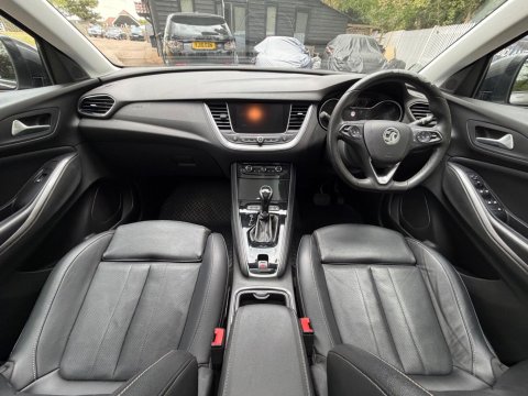 Vauxhall Grandland X ELITE NAV 27