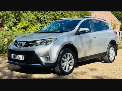 Toyota Rav4 2.2 D-4D Invincible SUV 5dr Diesel Manual 4WD Euro 5 (150 ps) 3