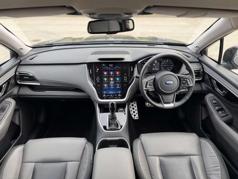 Subaru Outback 2.5 Outback Field Symmetrical D AWD CVT 4WD 5dr 30