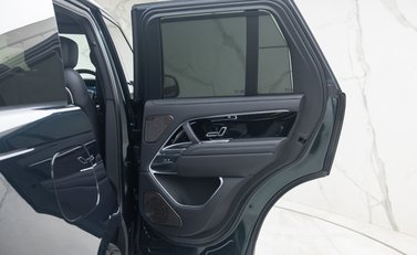 Land Rover Range Rover P550e AUTOBIOGRAPHY 33