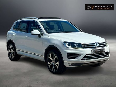 Volkswagen Touareg 3.0 Touareg V6 R-Line TDI BlueMotion Technology Automatic 4WD 5dr *NATIONAL