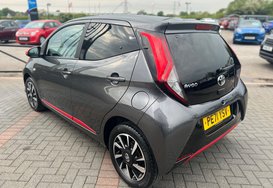 Toyota Aygo 1.0 VVT-I X-TREND TSS 5 DOOR 9